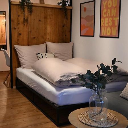 Altholzapartment In Kempten วัลเทนโฮเฟน ภายนอก รูปภาพ