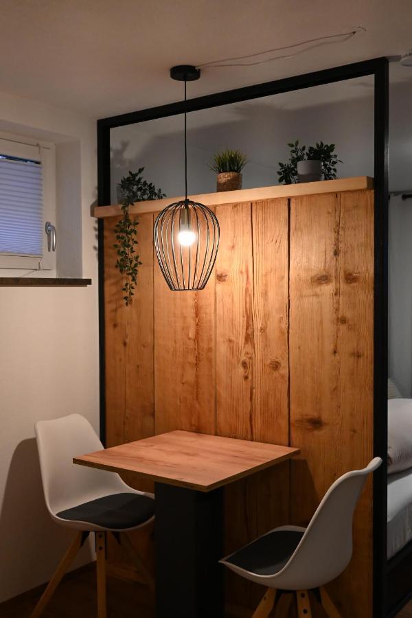 Altholzapartment In Kempten วัลเทนโฮเฟน ภายนอก รูปภาพ